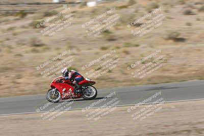 media/Apr-20-2025-AHRMA (Sun) [[393a79c373]]/Race/Group 11 early race/Turn 4b/